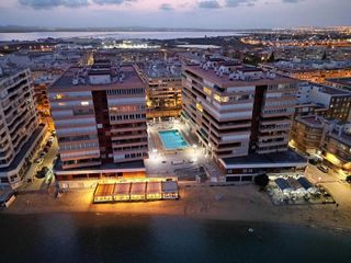 Piso en venta en  El Acequión - Los Naúfragos en Torrevieja