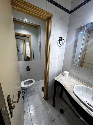 Local comercial en venta en Zona de Plaza de Barcelos en Pontevedra