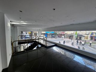 Local comercial en venta en Zona de Plaza de Barcelos en Pontevedra