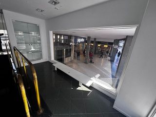 Local comercial en venta en Zona de Plaza de Barcelos en Pontevedra