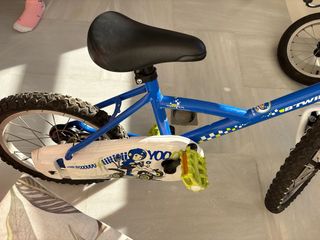 Bicicleta infantil azul 16”