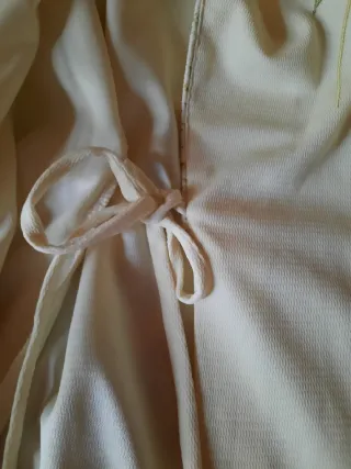 Bata de casa beige mujer