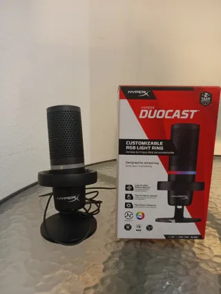 Micrófono HyperX Duocast RGB