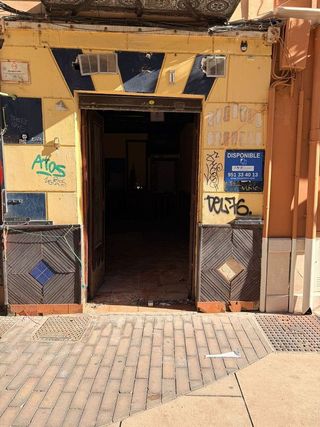 Local comercial en alquiler en Ensanche Centro - Puerto en Málaga