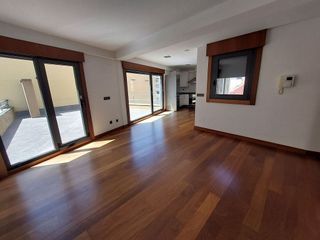 Piso en alquiler en Areal – Zona Centro en Vigo