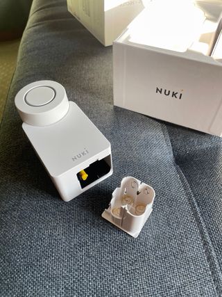 Nuki Smart Lock 3.0 Blanco con avería