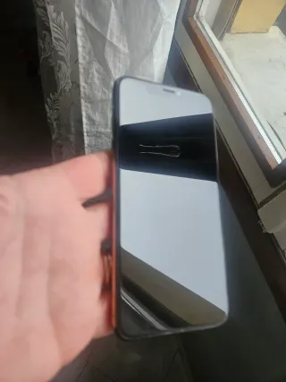 iPhone 11 Oro Non si accende accendenon funziona