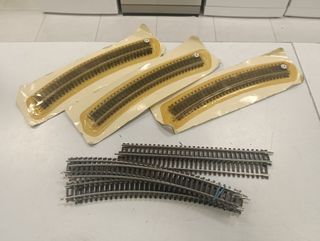 LOTE DE PISTAS MAQUETA TREN (12 MEDIA CURVA+2 RECT