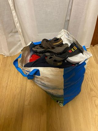 Lote ropa (18 prendas)