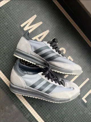 Adidas SL72 Grises y Negras