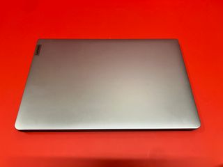 Portátil Lenovo 3020e 8GB RAM 256GB SSD