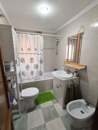 Casa adosada en alquiler en Villaquilambre