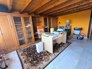 Casa adosada en alquiler en Villaquilambre