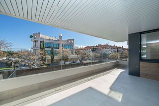 Piso en alquiler en Prado de Somosaguas en Pozuelo de Alarcón