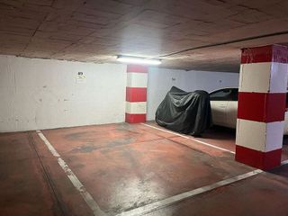 Garaje en venta en Carranque - Haza Cuevas en Málaga