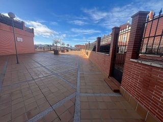 Local comercial en venta en Hervencias en Ávila