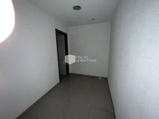 Local comercial en alquiler en Elda