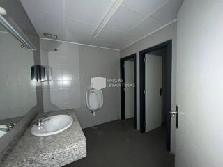 Local comercial en alquiler en Elda