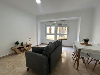 Piso en alquiler en Camino de Onda - Salesianos - Centro en Burriana