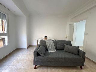 Piso en alquiler en Camino de Onda - Salesianos - Centro en Burriana