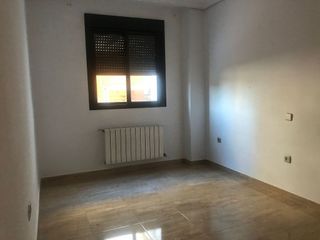 Piso en venta en Maria Auxiliadora - Barriada LLera en Badajoz