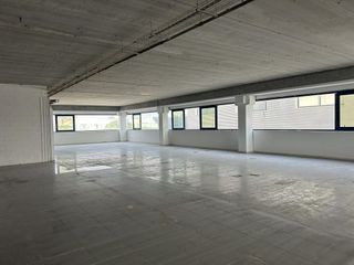 Nave industrial en alquiler en Bufalà en Badalona