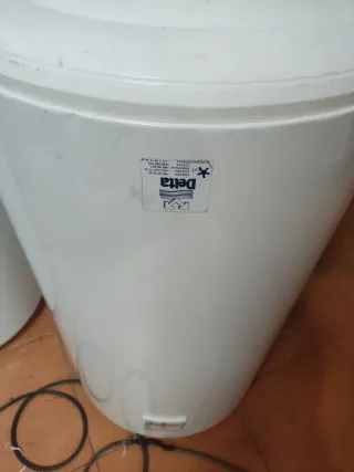 Termo eléctrico blanco