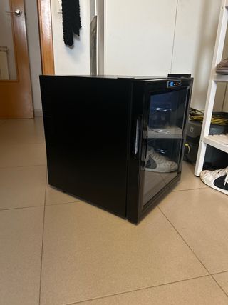 Nevera para vinos negra