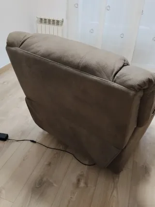 Sofá relax eléctrico marrón ,muy cómodo