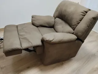 Sofá relax eléctrico marrón ,muy cómodo
