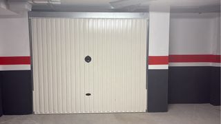 Puerta de garaje Roper