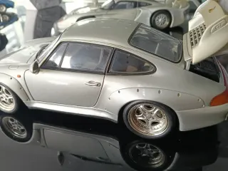 UT MODELS 1/18 Porsche 911