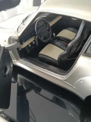 UT MODELS 1/18 Porsche 911