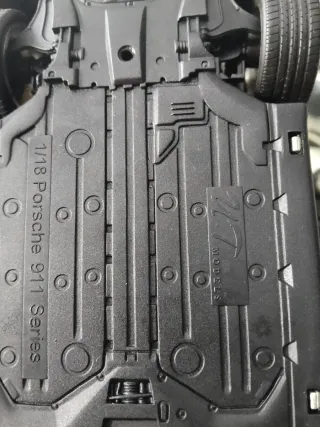 UT MODELS 1/18 Porsche 911