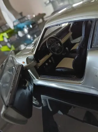 UT MODELS 1/18 Porsche 911