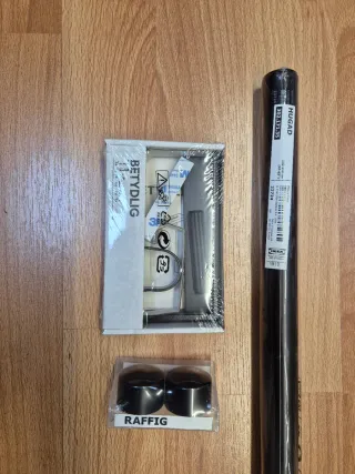 Barra Cortina Hugad IKEA Negra