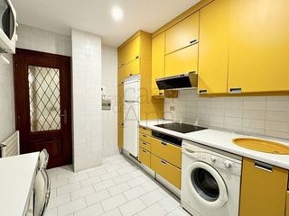 Piso en alquiler en San Pedro de Deusto-La Ribera en Bilbao