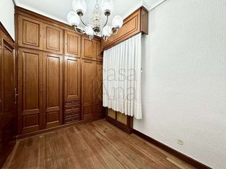 Piso en alquiler en San Pedro de Deusto-La Ribera en Bilbao