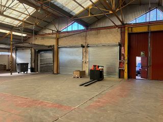 Nave industrial en alquiler en La Vega - Oteruelo en León