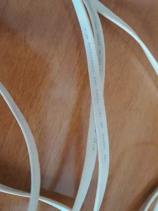 Cable Ethernet Categoria 5E, 5 metros de largo.