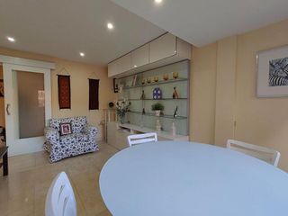 Piso en alquiler en Mercado en Alicante