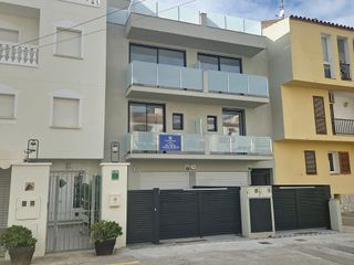 Casa adosada en venta en Empuriabrava en Castelló d´Empúries