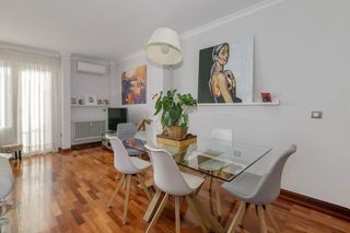 Piso en venta en Pajaritos - Plaza de Toros en Granada