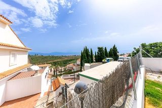 Casa pareada en venta en San Luis de Sabinillas en Manilva