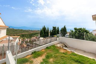 Casa pareada en venta en San Luis de Sabinillas en Manilva