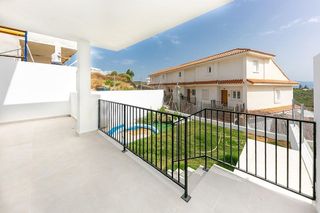 Casa pareada en venta en San Luis de Sabinillas en Manilva