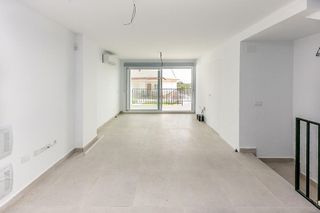 Casa pareada en venta en San Luis de Sabinillas en Manilva