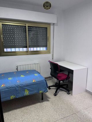 Piso en alquiler en Hospital en Jaén