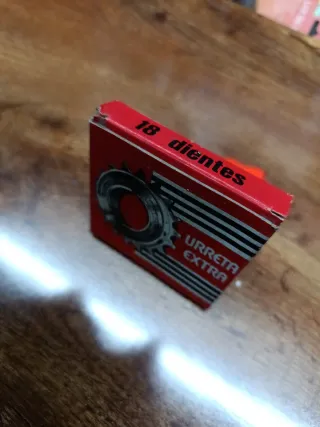 Piñón Bicicleta Urreta 18 Dientes NOS