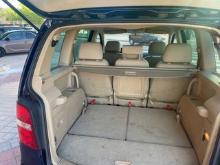 Volkswagen Touran 2005